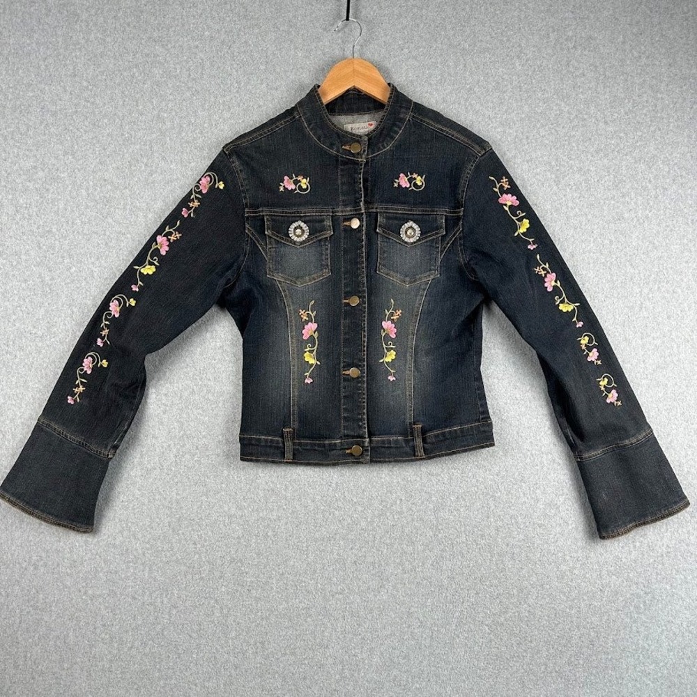 Women's Denim‎ Jean Jacket Embroidered Pirate Patch Buttons Yellow Accents Large